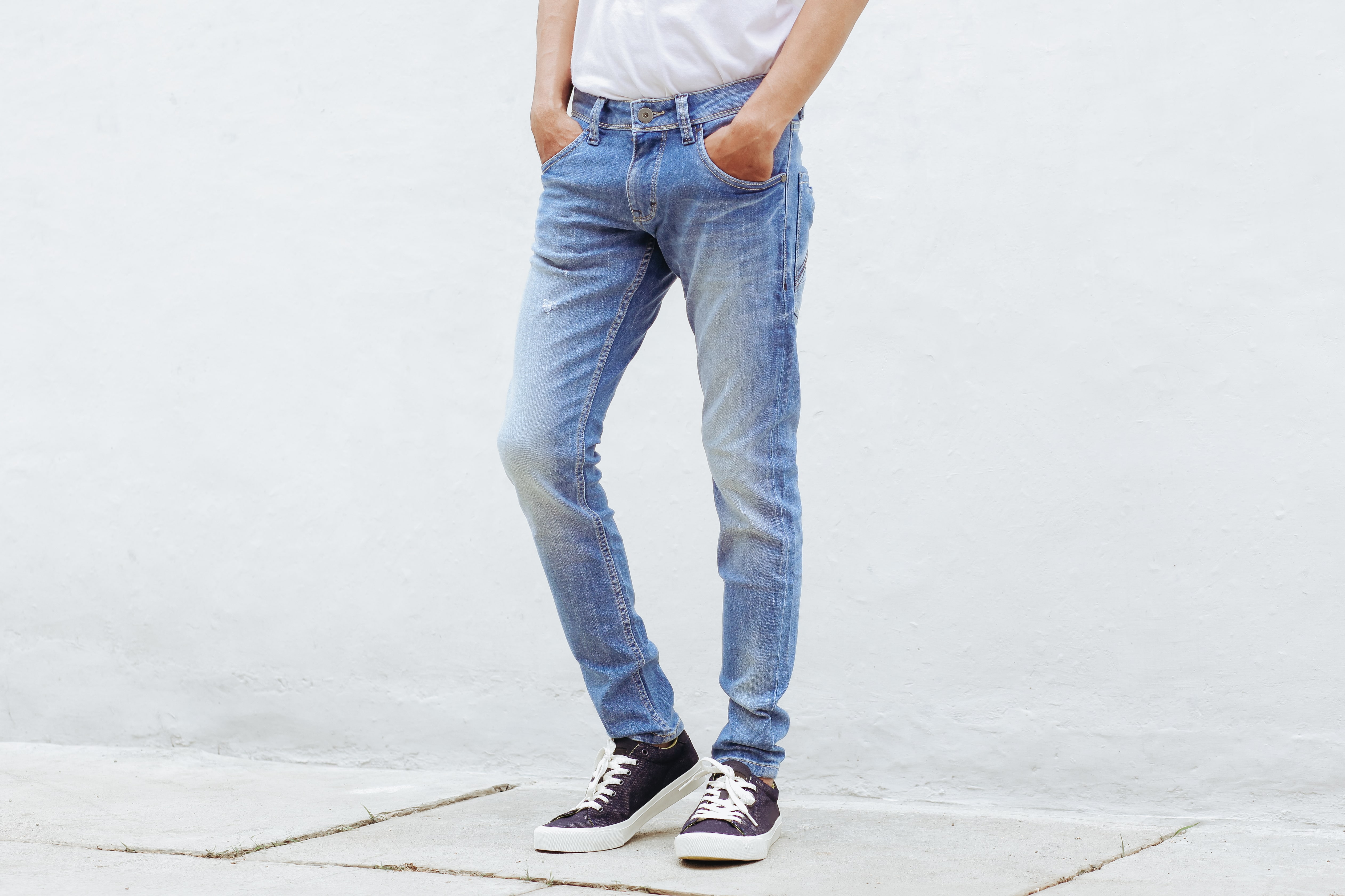 Slim-fit jeans for men